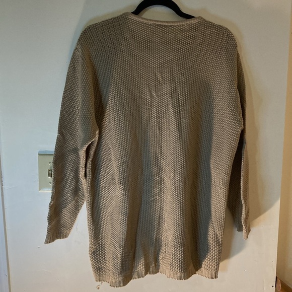LEA WOMENS SIZE XL Beige Sweater - Picture 3 of 3